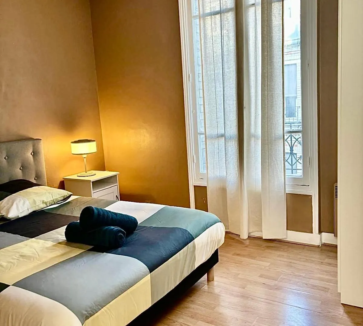 Guest House Tour Eiffel Paris 0*,